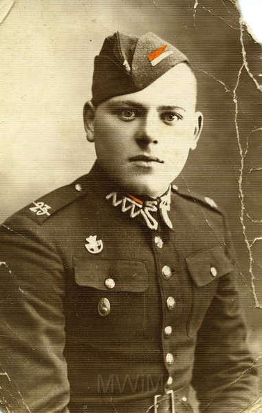 KKE 4640.jpg - Fot. Portret. Edmund Jarzynowski – tata Marii Jolanty Mierzejewskiej (z domu Jarzynowska), Kraków, 1938 r.